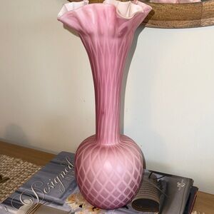 Vintage Victorian Pink Satin Mother of Pearl Diamond Quilted Vase